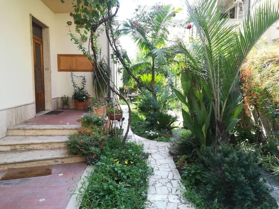 Appartamento A Due Passi Dal Mare Siderno Exterior foto
